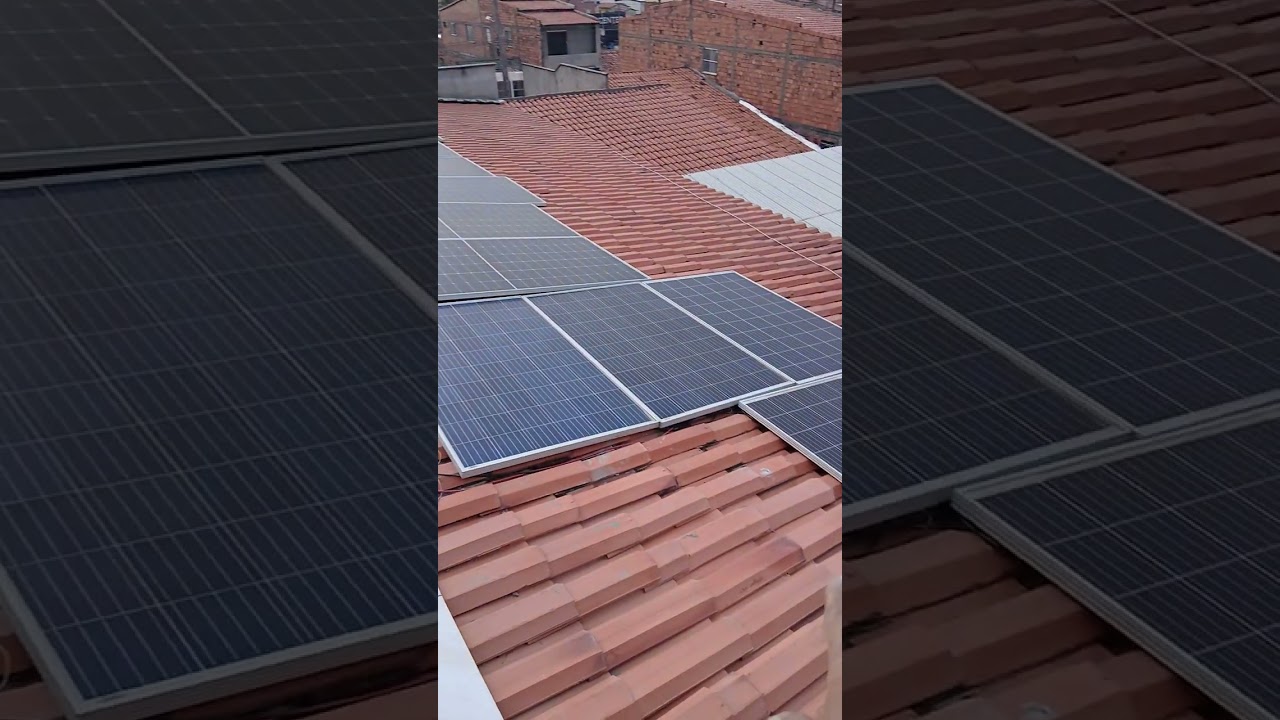Meus painéis fotovoltaicas do meu sistema solar off grid 