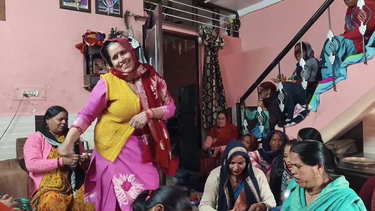 #bhajan *#dance जमुना आंटी ऐसा डांस किया सब देखते ही रह गए