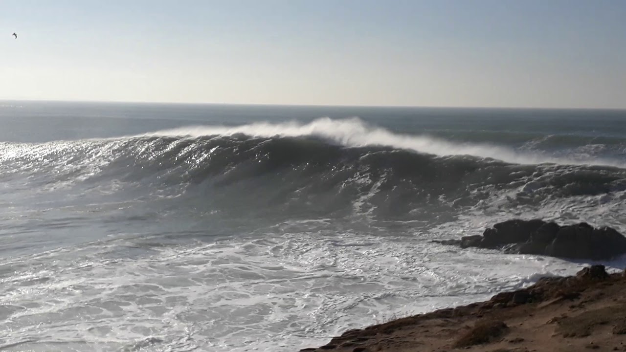 &Eacute;norme Swell &agrave; la c&ocirc;te Sauvage &agrave; Quiberon, MONSTER WAVE