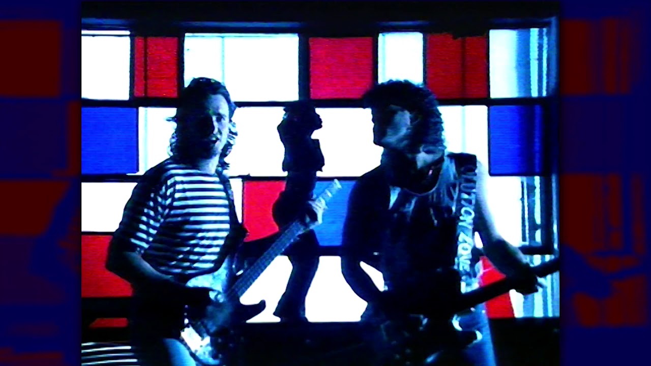 KIDS IN THE KITCHEN - Revolution Love (High Quality)