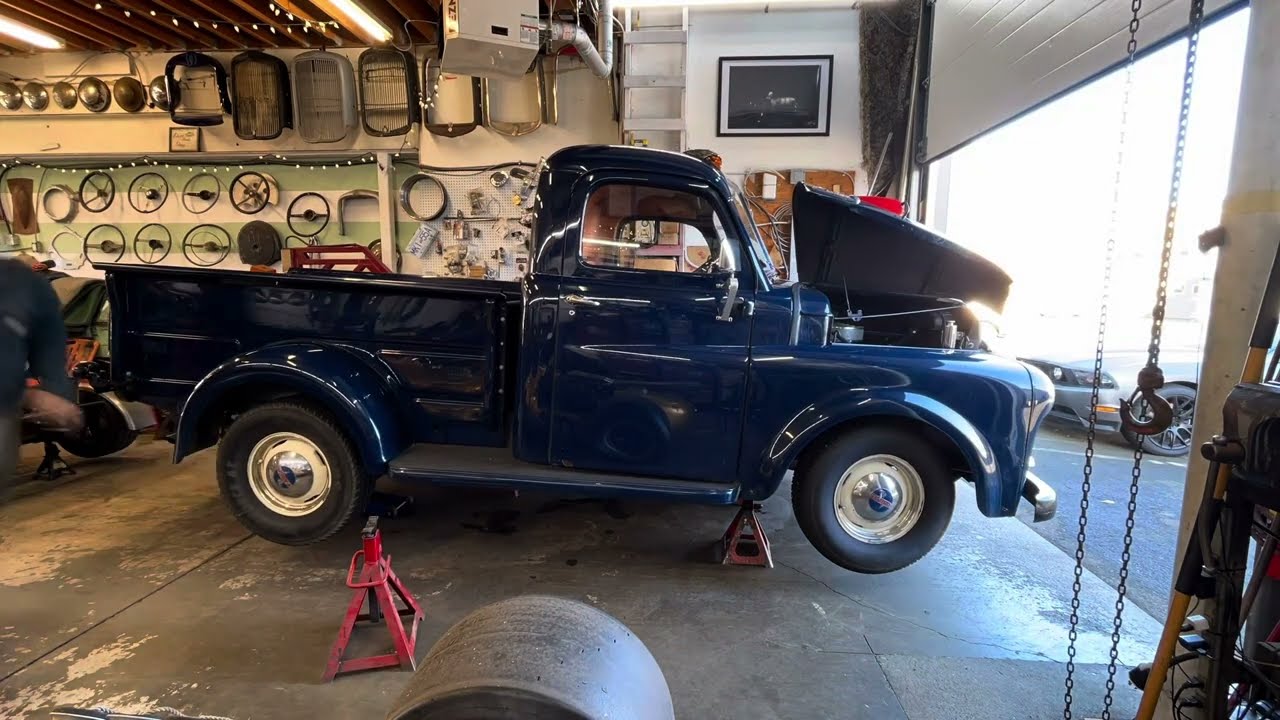 Замена задней части Ford на Fargo 1950 года