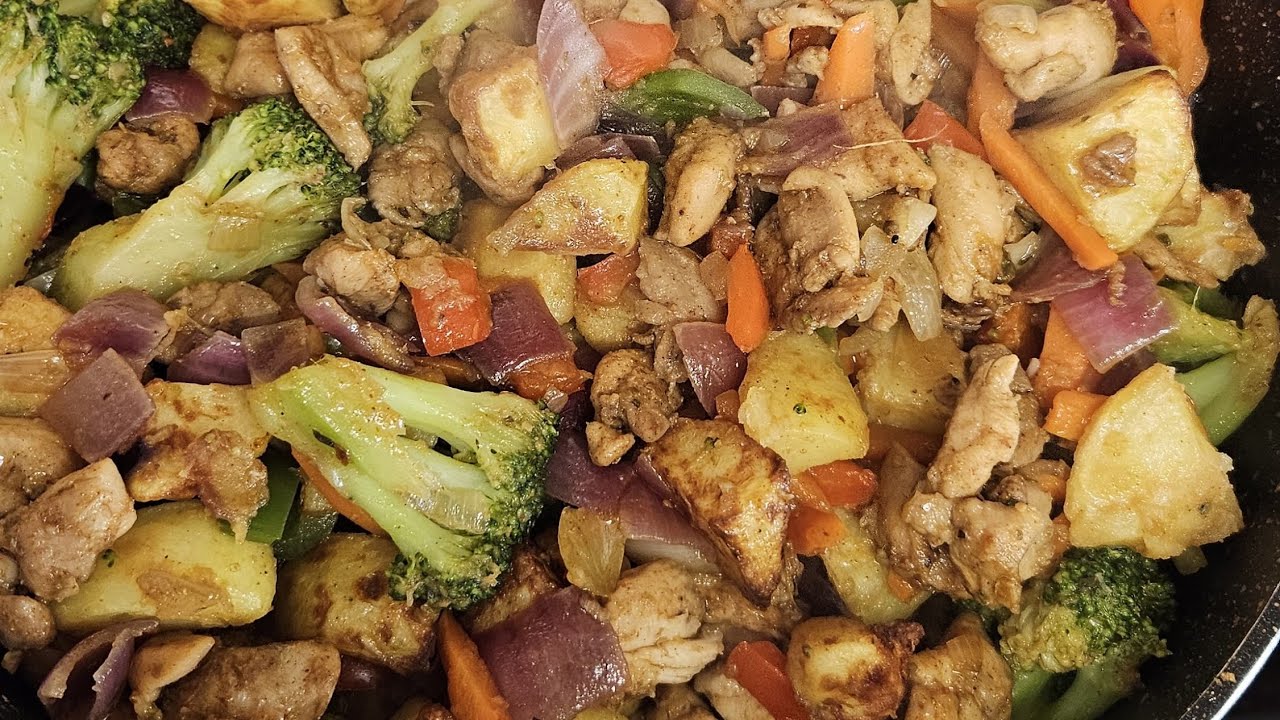  Satisfying Chicken, Veg & Potato Stir-Fry – Weeknight Dinner 