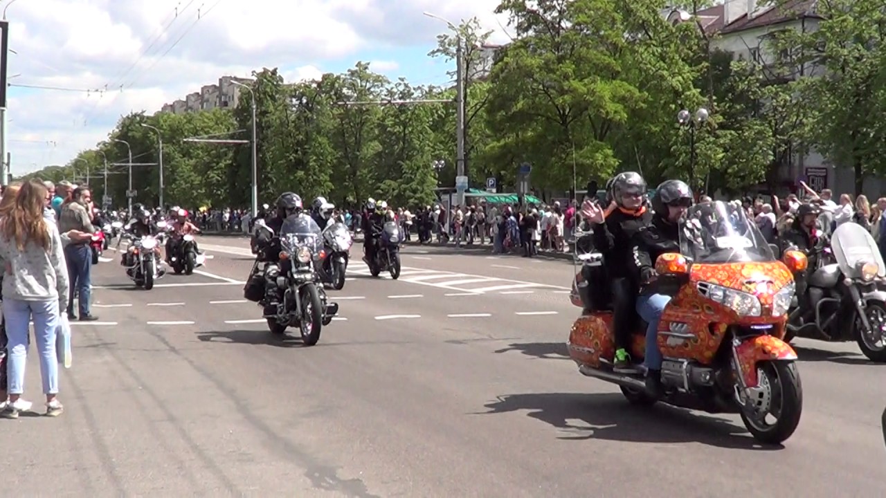 Суровые парни на больших мотоциклах! Байк-парад в Бресте! Bikers!!!