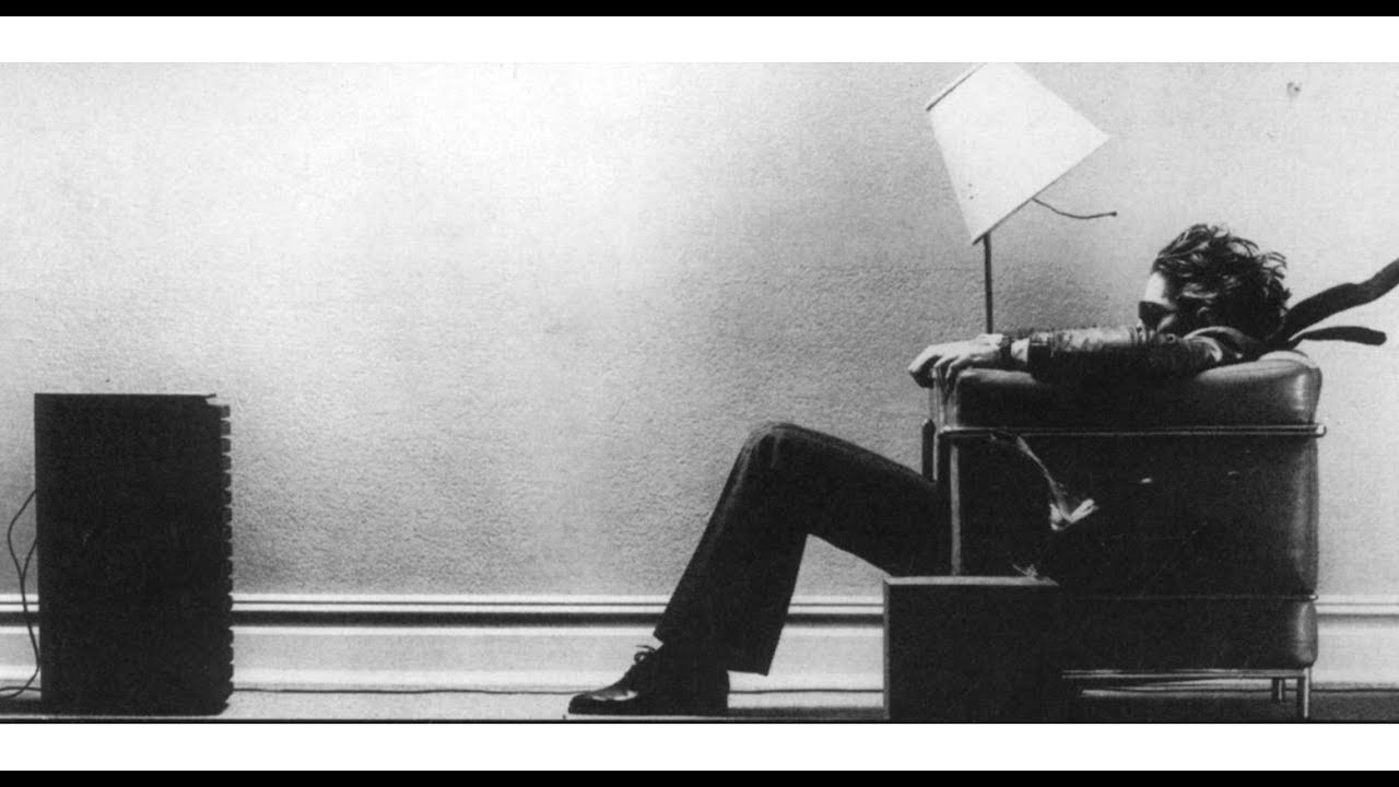 Listening in the sweet spot vs. anywhere else + music review