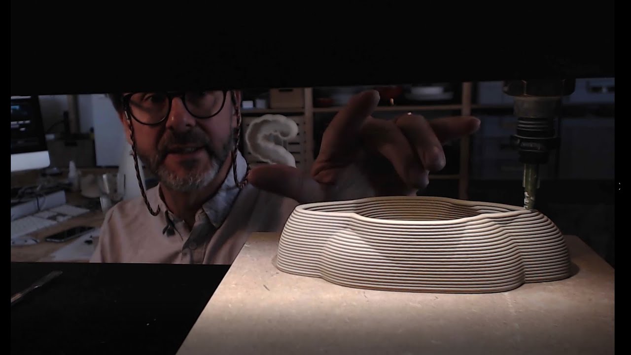 MENSCHEN HANDWERK LOKAL // Olaf Egner von Seremik zeigt uns 3D-Druck mit Keramik