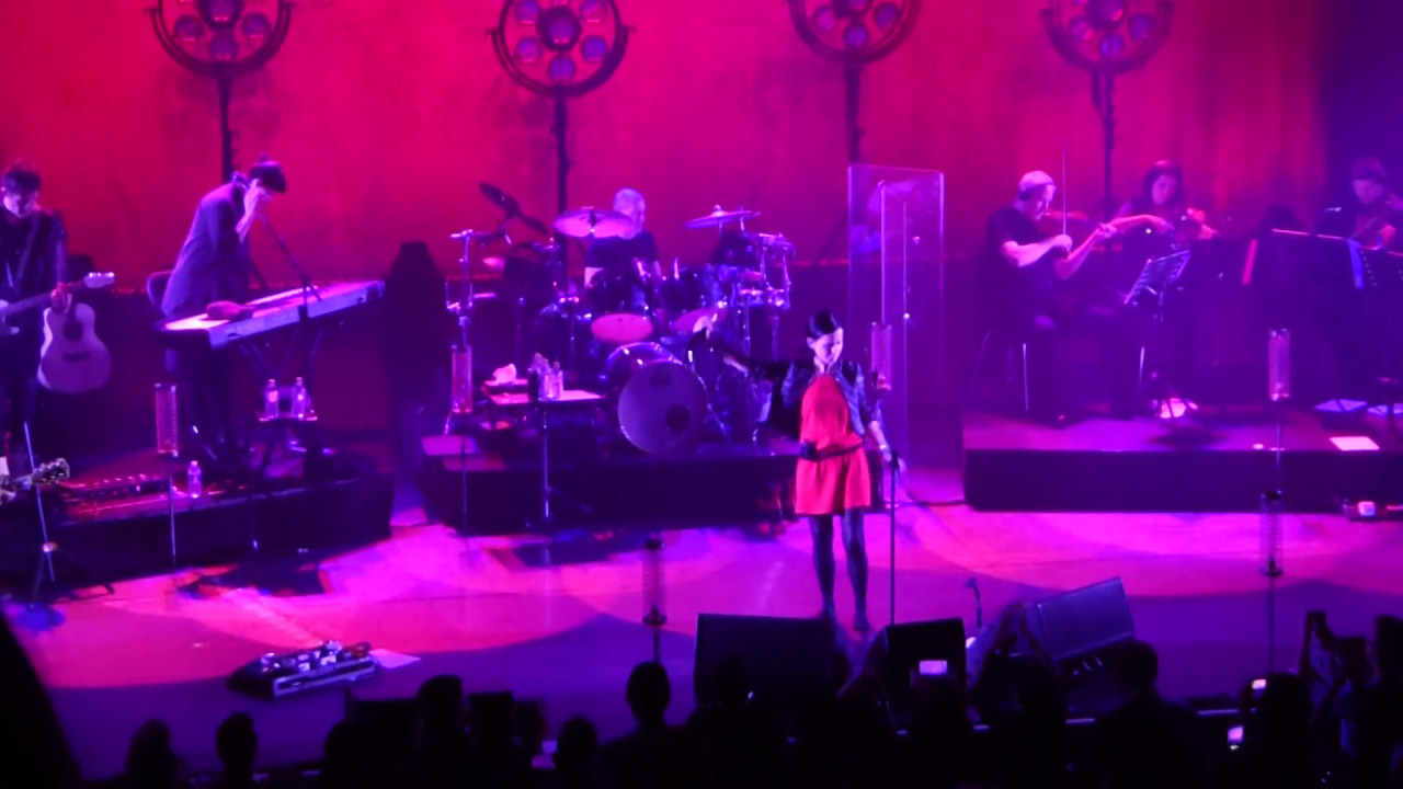 Just My Imagination - The Cranberries - Olympia 05/05/2017