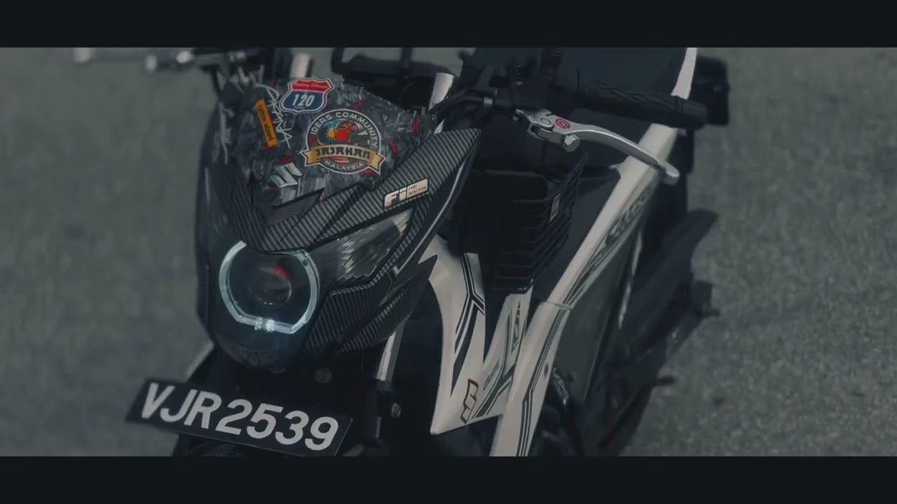 R150FI (Cinematic).
