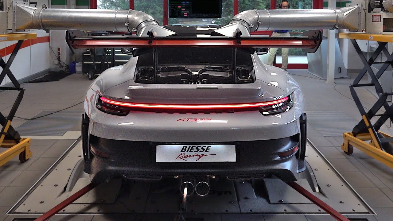 Porsche 992 GT3 RS AKRAPOVIC vs. DUNDON exhaust Sound and Performance differences on the Dyno!