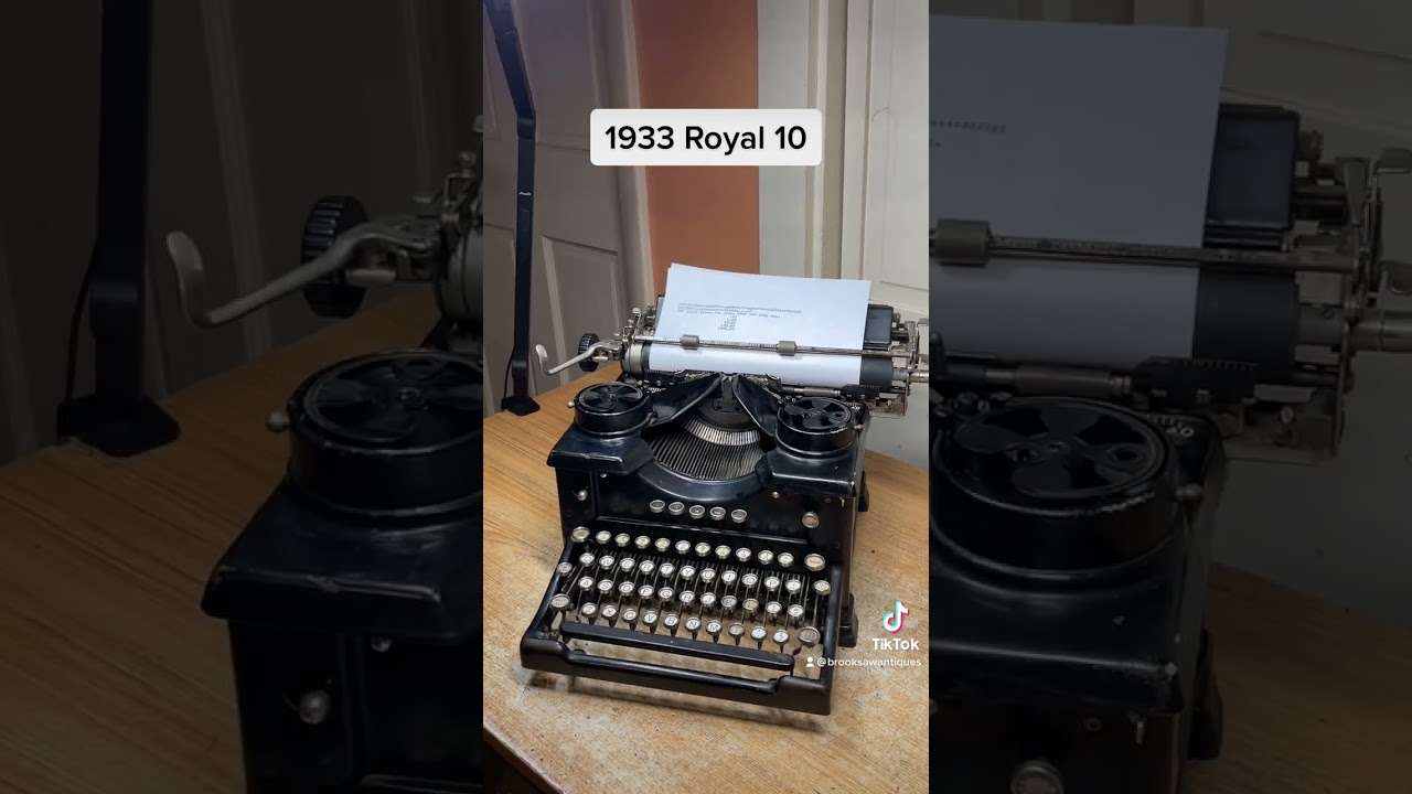1933 Royal 10 antique desktop typewriter w decimal tabs function test