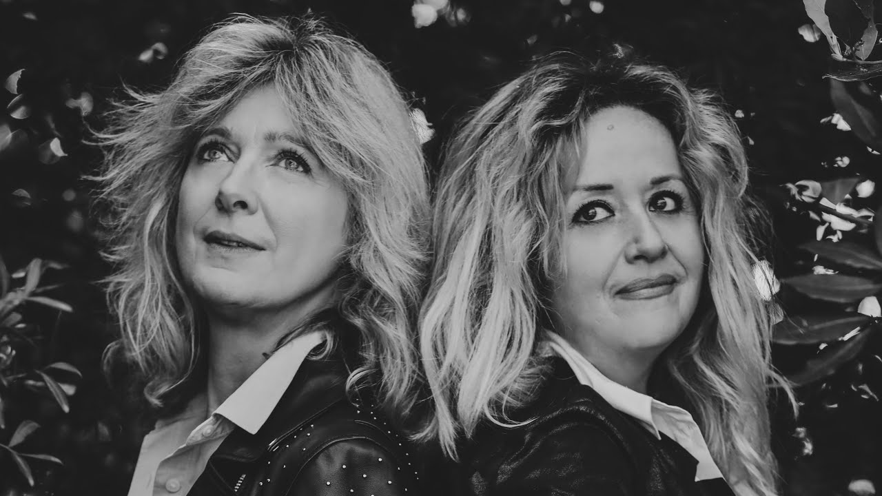 Isabelle Piana & Stefy Gamboni décembre 2019  MEDLEY #LIVE #IsabellePiana #StefyGamboni