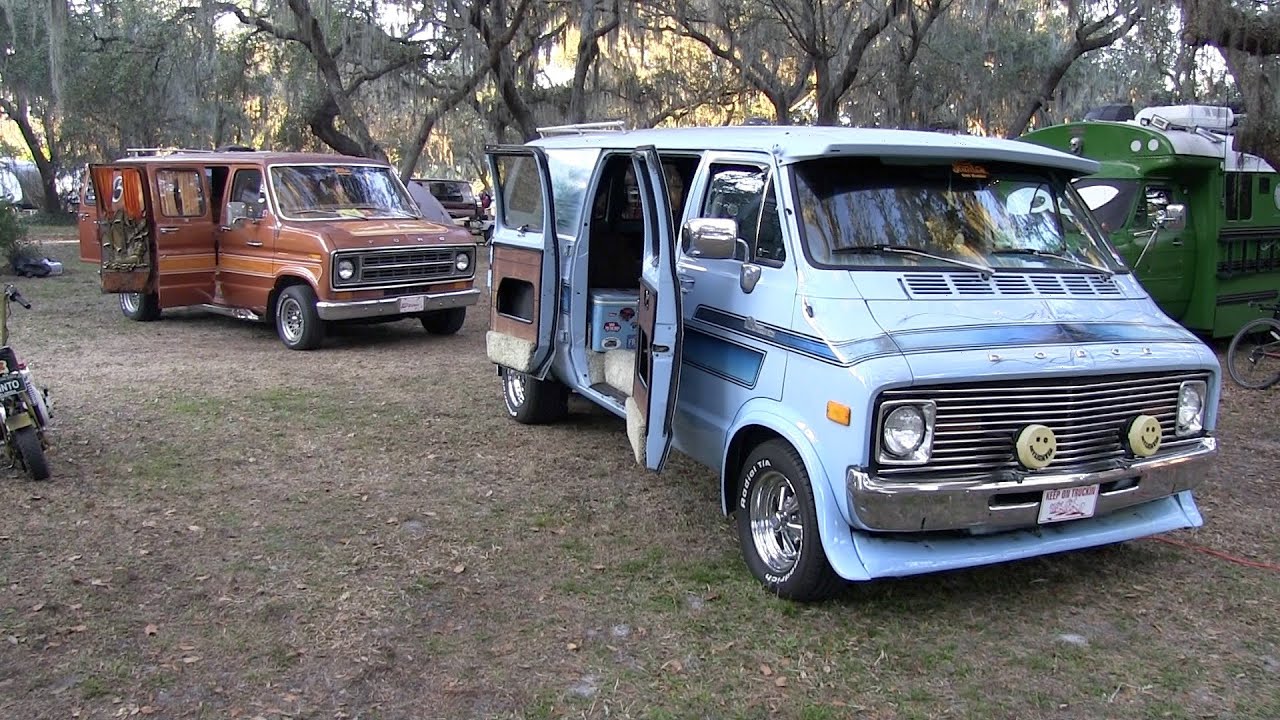 Конверсии от Gerring: Ким Герринг и его продукция, HeadRest и Streaker Vans. Ford 76, Dodge 78.