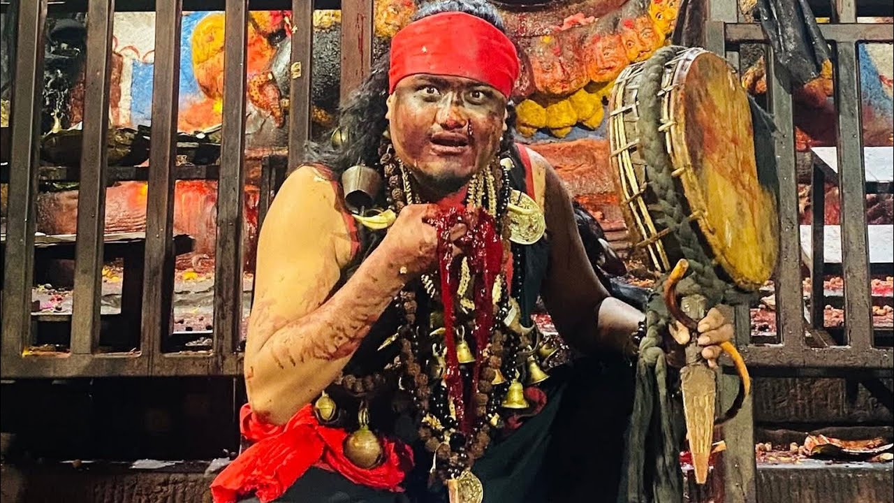 पार्ट १ बोम्जन झाँक्रीले रातको १२ बजे मसनघाटमा बिरामी उपचार गर्दै👹👹👹👹