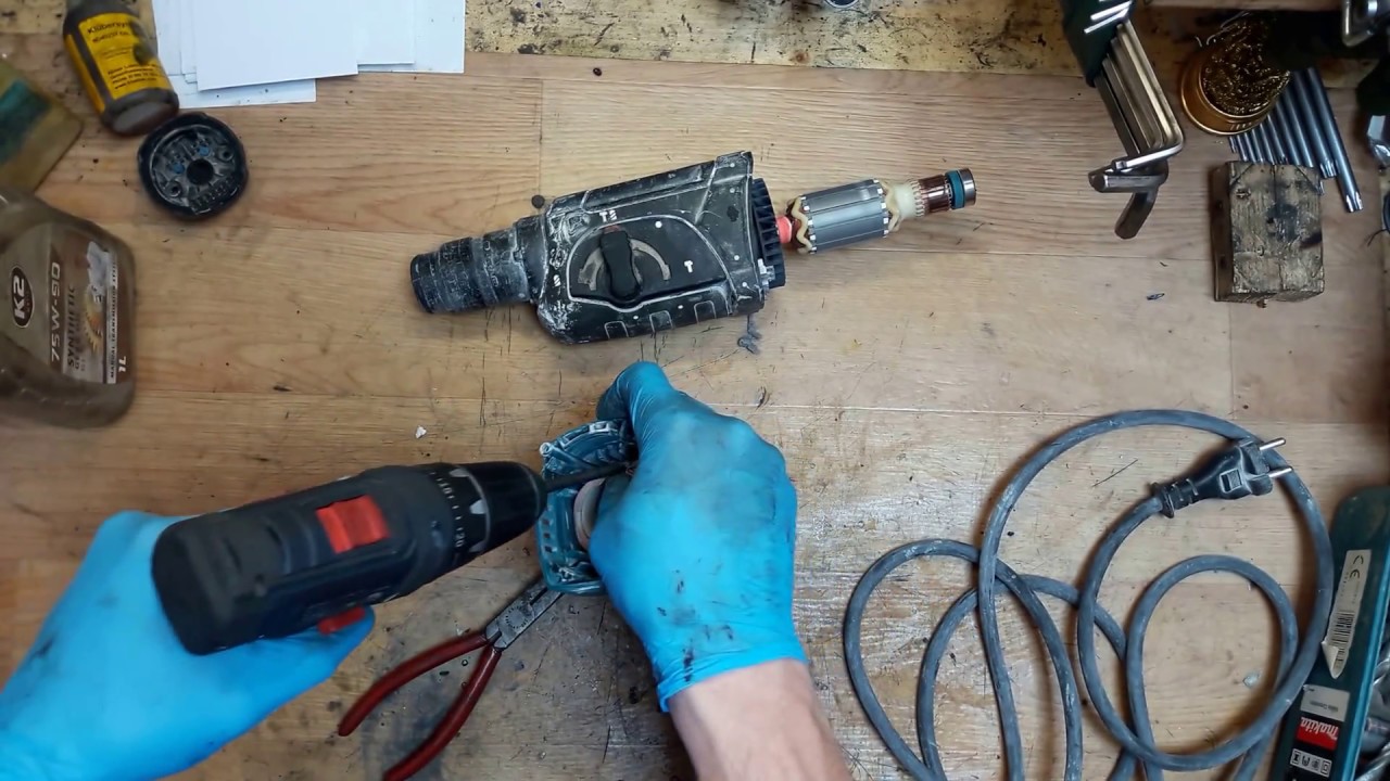 Как разобрать перфоратор Makita HR2470 SDS Plus