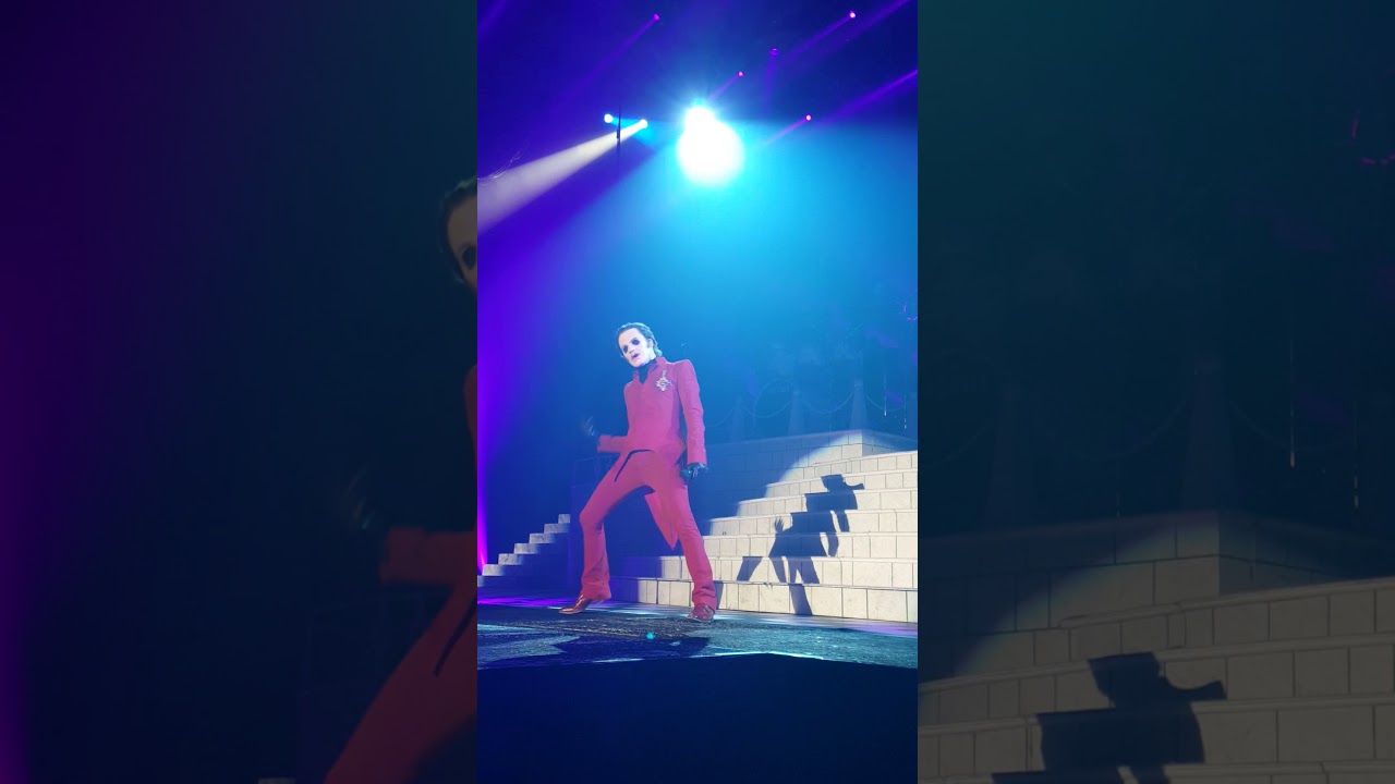 Ghost - Mary On A Cross live in Syracuse