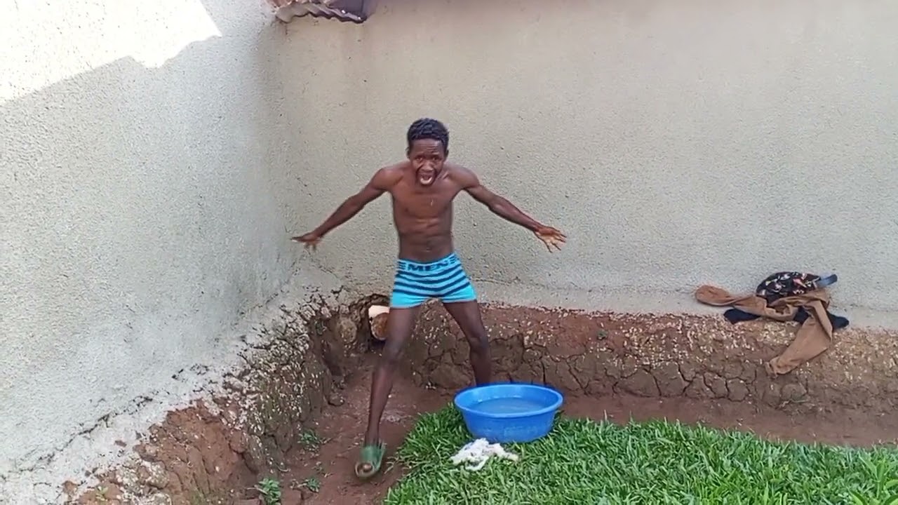 Hello beautiful people big bath outside the door 🚪 big surprise to who watch this video 🍆🍆🍆🍆🍆🍆🍆🍆🍆🍆