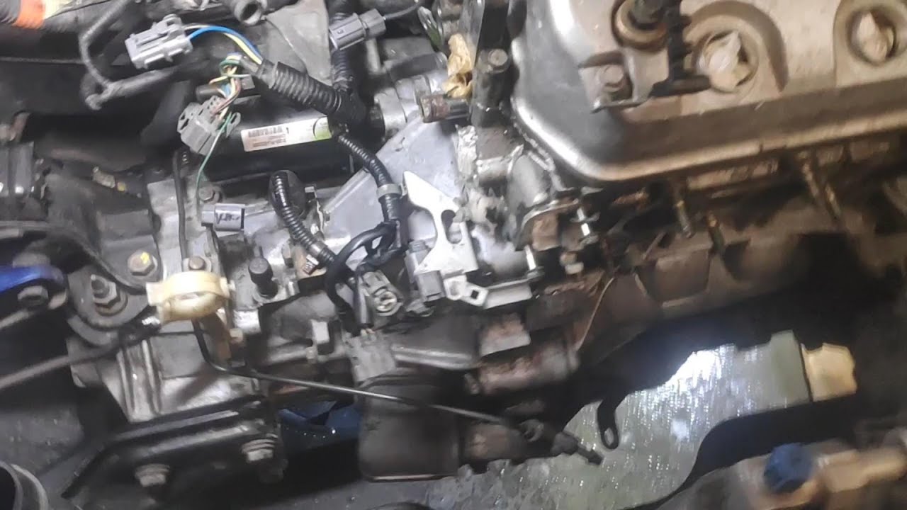Limpieza compartimento motor y motor. Trucos de cableado. Sustitución de culata Honda  Parte 28.0