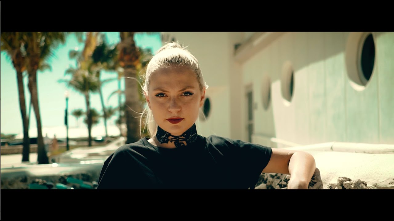 Veronica - Money