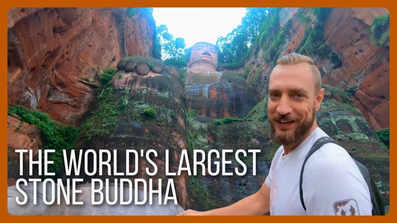 Leshan Giant Buddha and Oriental Park - China