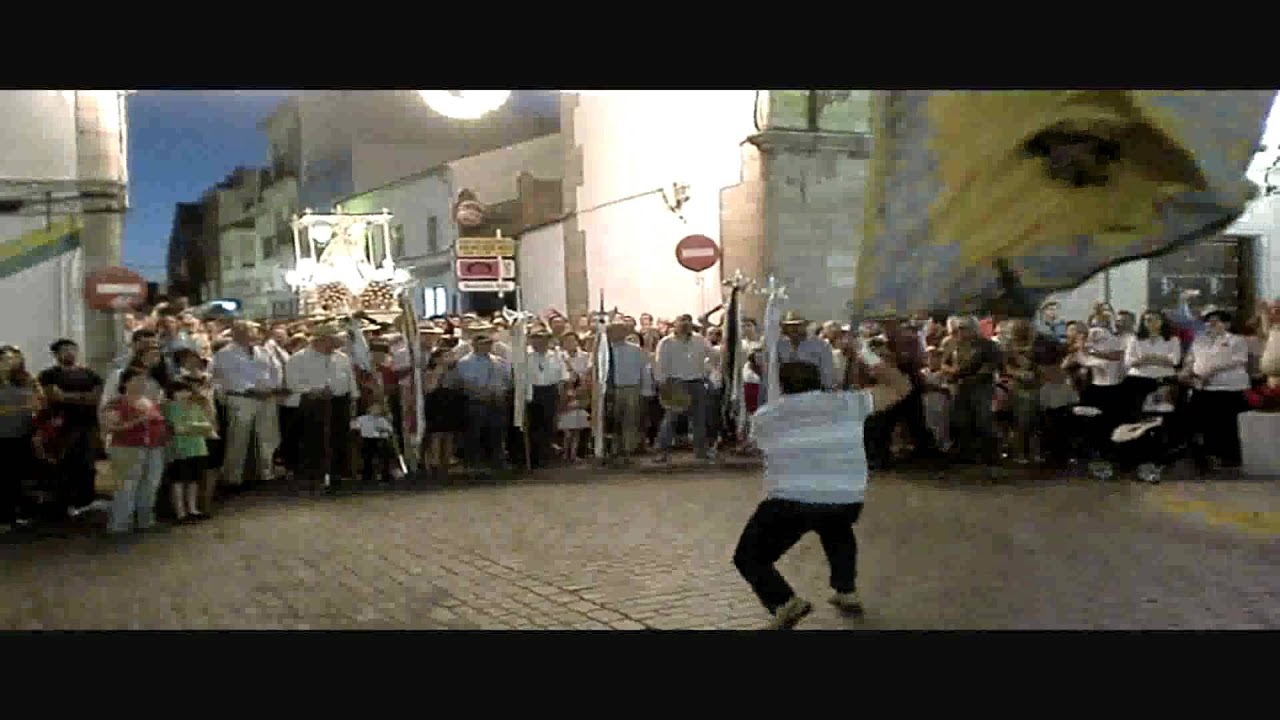 VIRGEN DE LUNA 2011