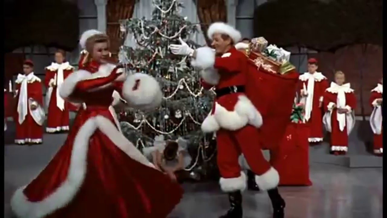 Kelly Clarkson - Underneath the Tree (Xmas movie dance compilation)