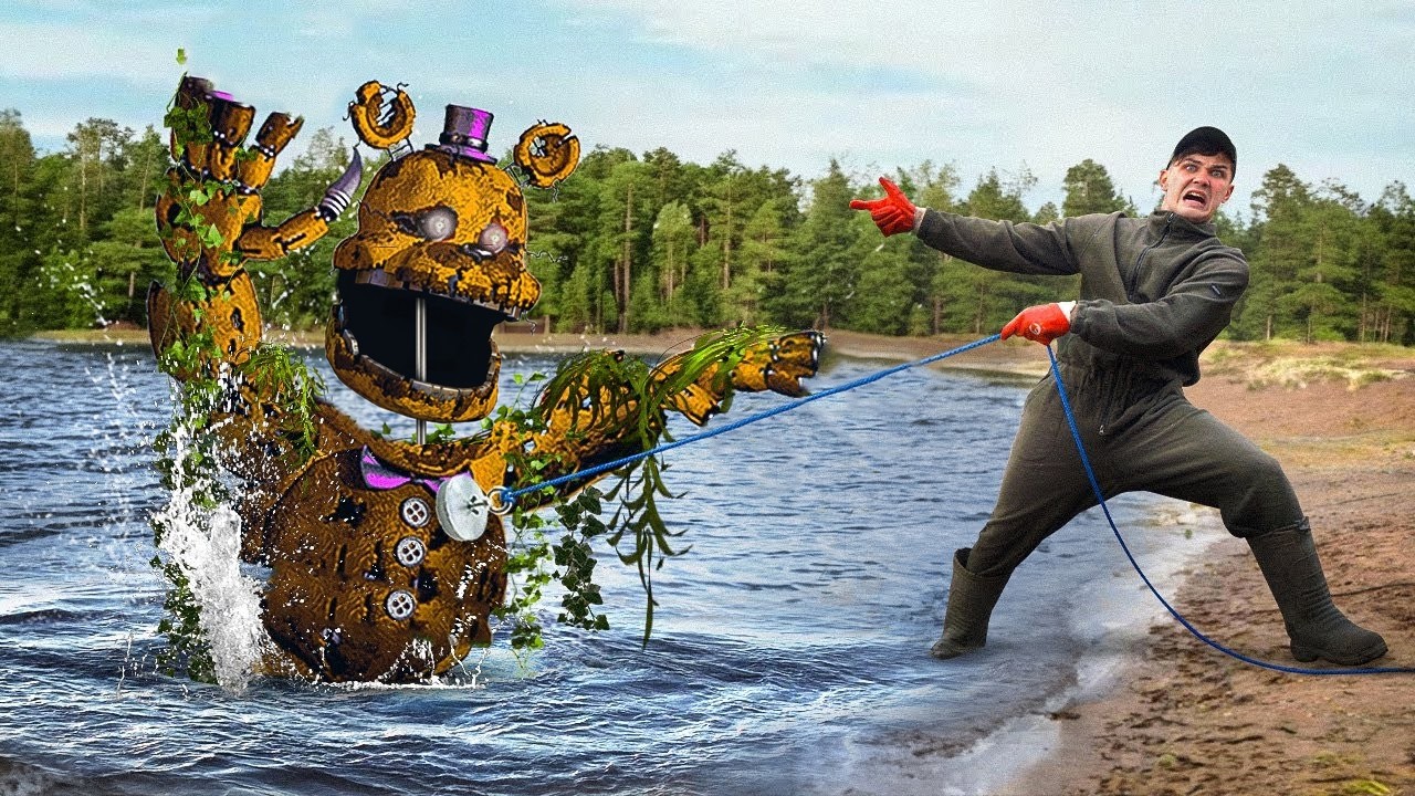 We Found ANIMATRONICS Underwater During Magnet Fishing!