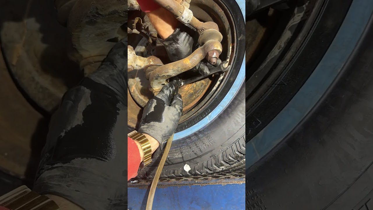 Bleeding the brakes on a vw #automobile #sparkplug #car #classiccar #engine  bud.