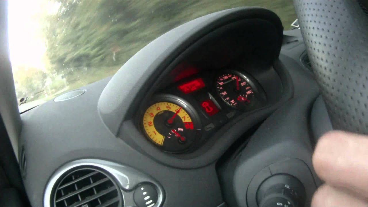 Clio 3 RS 2 Ligne Complete  K TEC GoPro HD.mp4