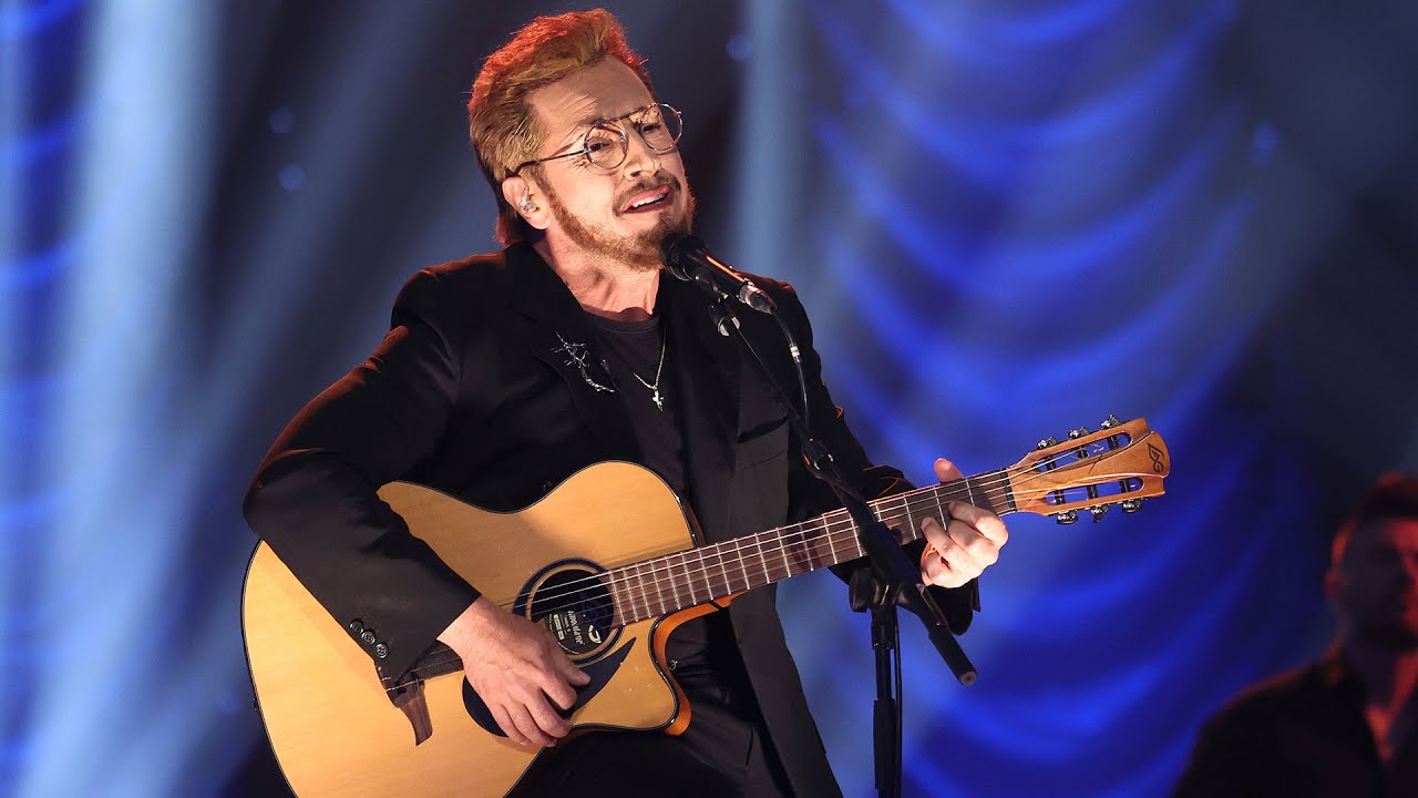 David Bustamante imita a Sin Bandera en "Que lloró" - Tu Cara Me Suena