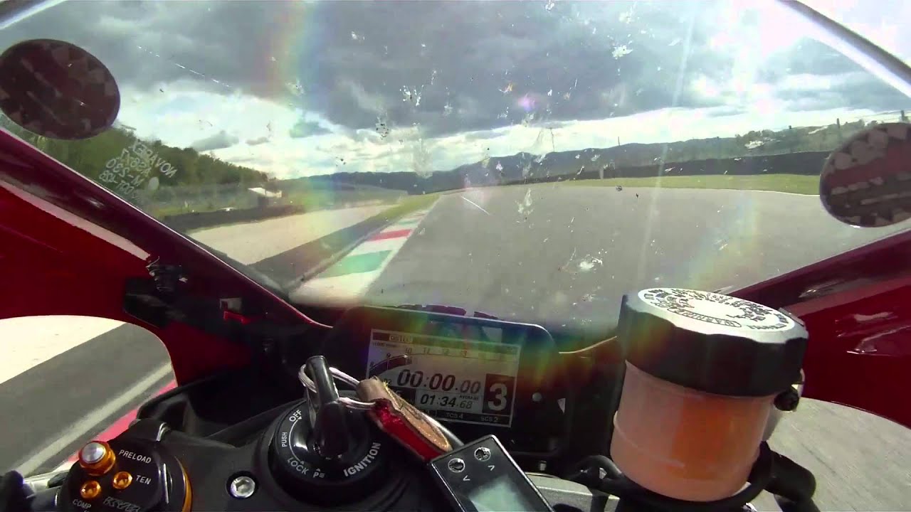 Yamaha R1 2015 Mugello On Board