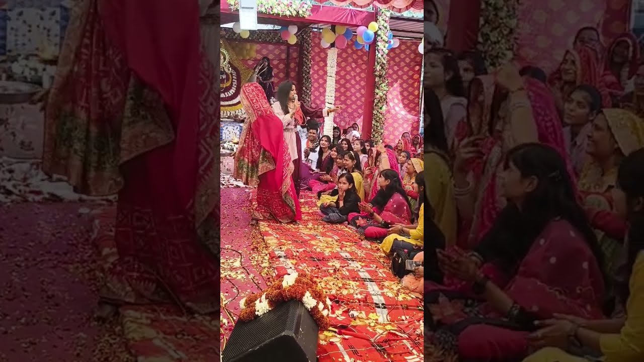 Vaishno Mandirरूडलमेंश्याम महाउत्सव कार्यक्रम में वैष्णो मंदिर चोमू से कैलाश जी भगत श्रंगार किया है