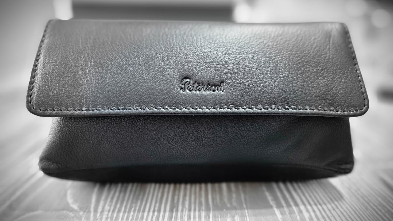 Peterson Classic 2 Pipe 1 Accessory & Tobacco Pouch Pou137