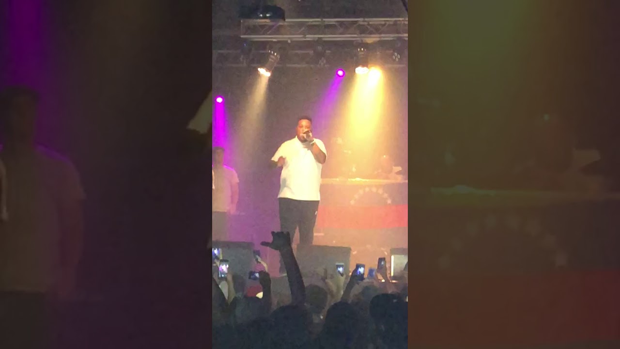 AKAPELLAH SE OLVIDA LA LETRA Y SUELTA TREMENDO FREESTYLE