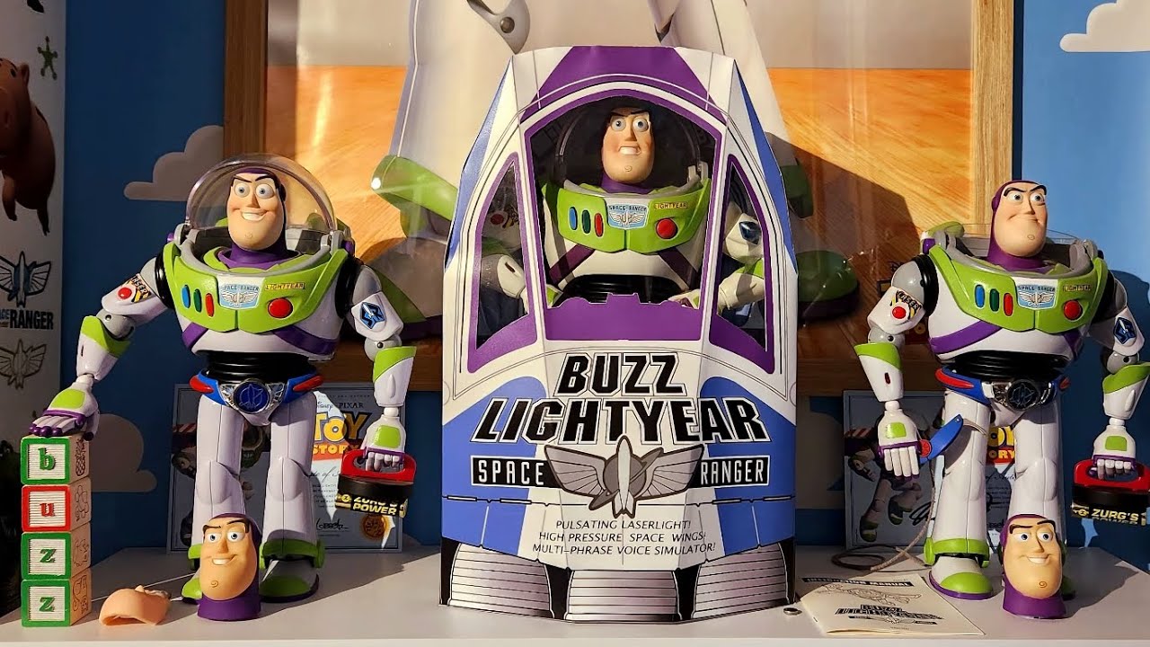 [Review] Movie accurate Buzz Lightyear box
