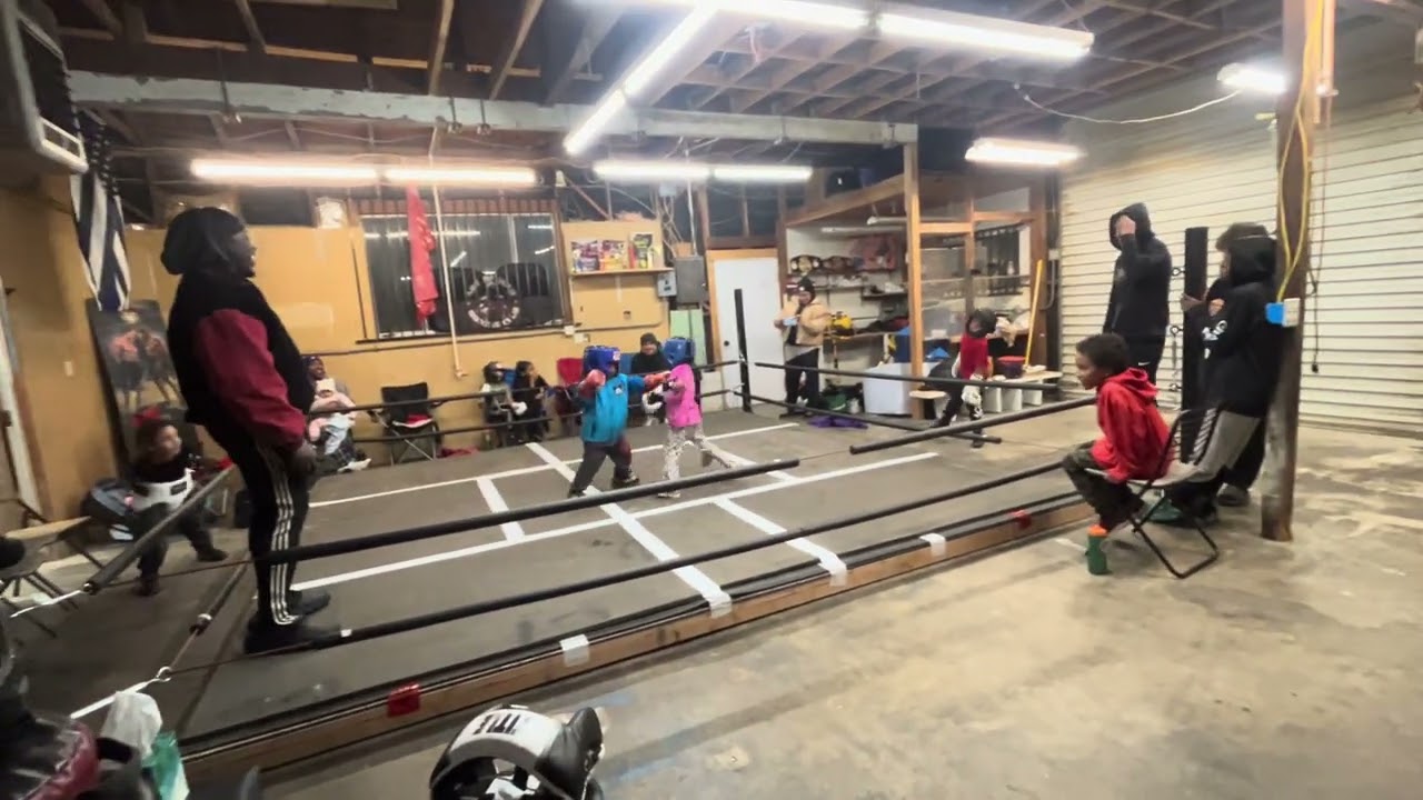 AOW:  Aaryn and Ace sparring  