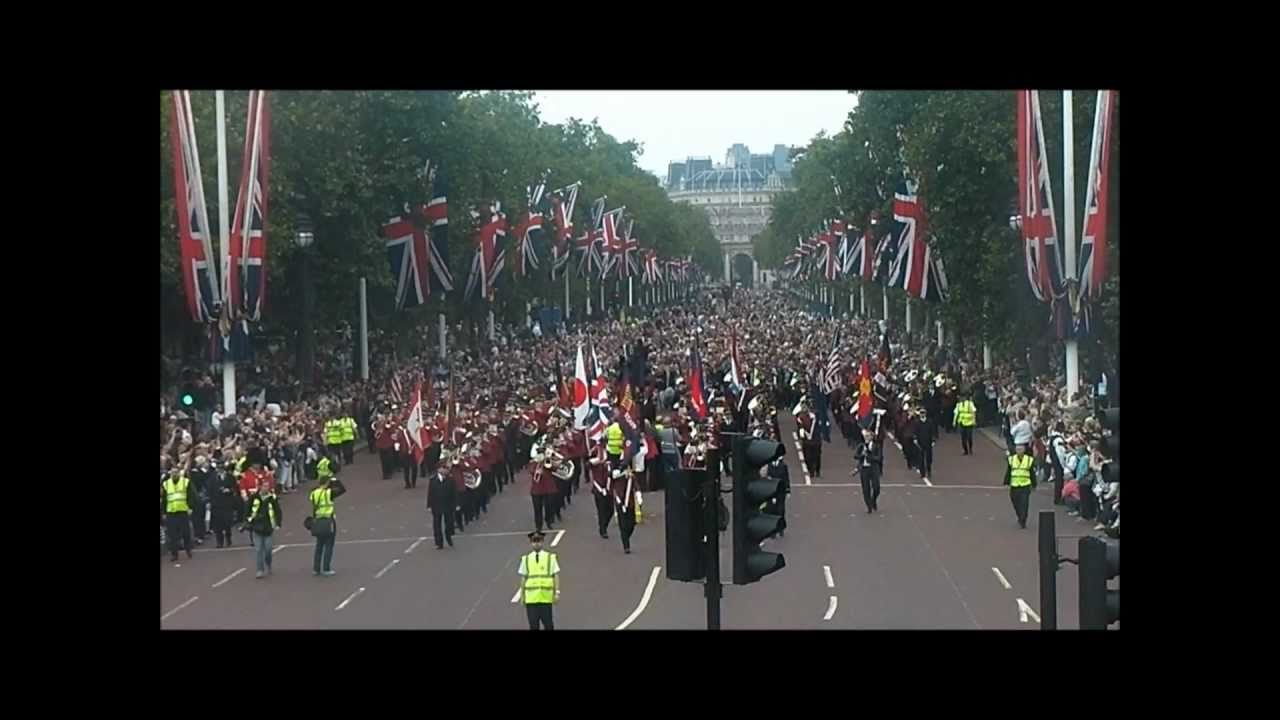 ISB120 - Staff Bands Marching Down The Mall
