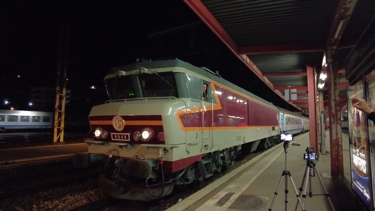 La belle CC-6549 sur un Chamb&eacute;ry Beaune Dijon.