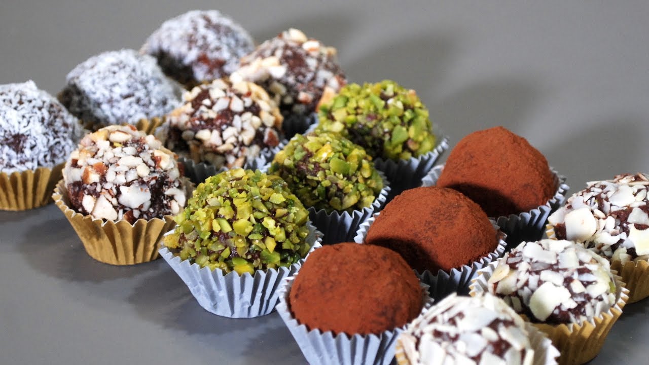Tartufini al cioccolato   con cacao,  cocco, nocciola e pistacchio - Dolce veloce e senza cottura