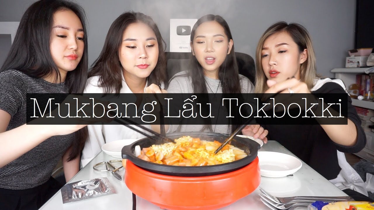 Mukbang Lẩu Tokbokki - We're Back , Chúng Mình Trở Lại Rồi Đây , Chit Chat With Us | LMLSTORY