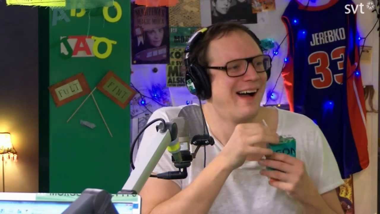 Morgonpasset i P3 med Jonatan Unge och hjälmäventyr