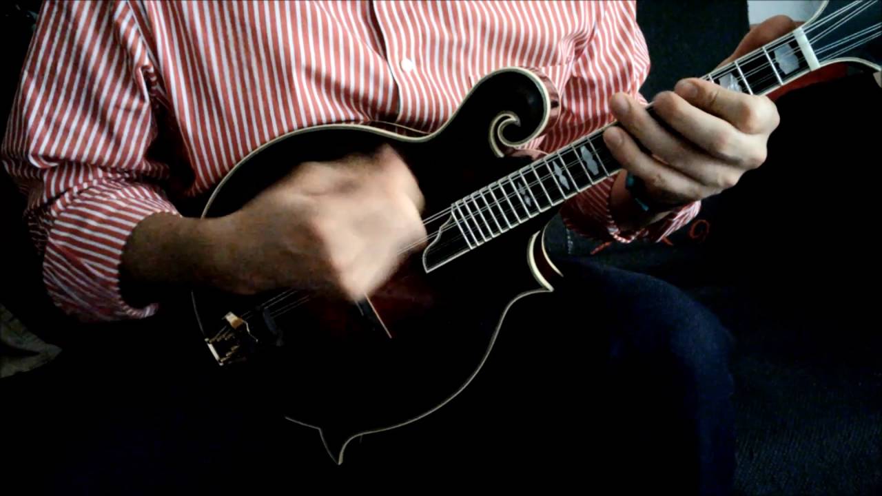 Erhard F5 mandolin Zsolt Pint&eacute;r