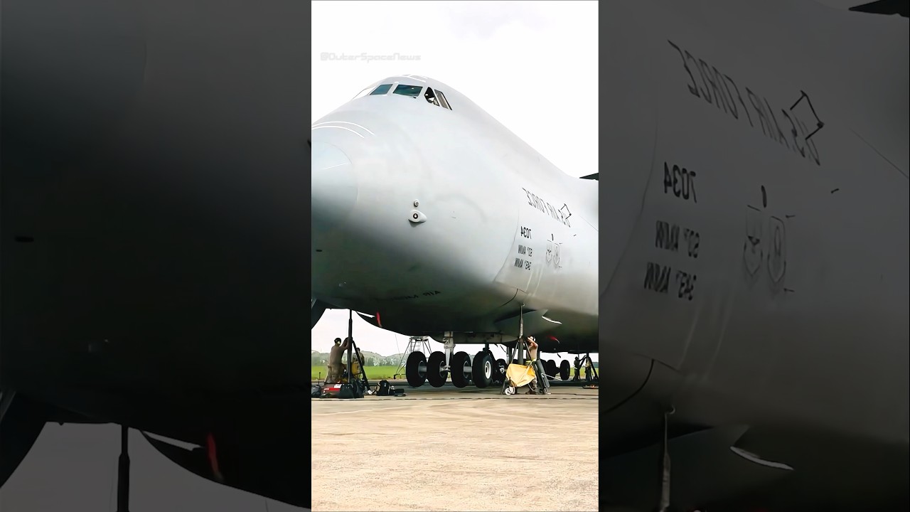 Here's How the C-5M Gets Maintained