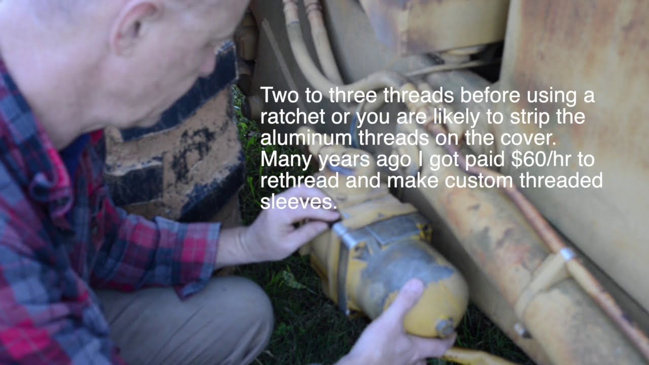 Hydraulic filter change, backhoe Ford 555