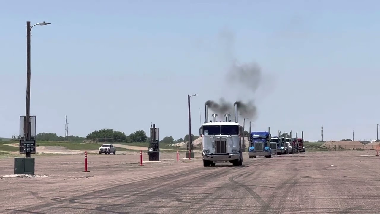 Kenworth K100C Jake brake contest