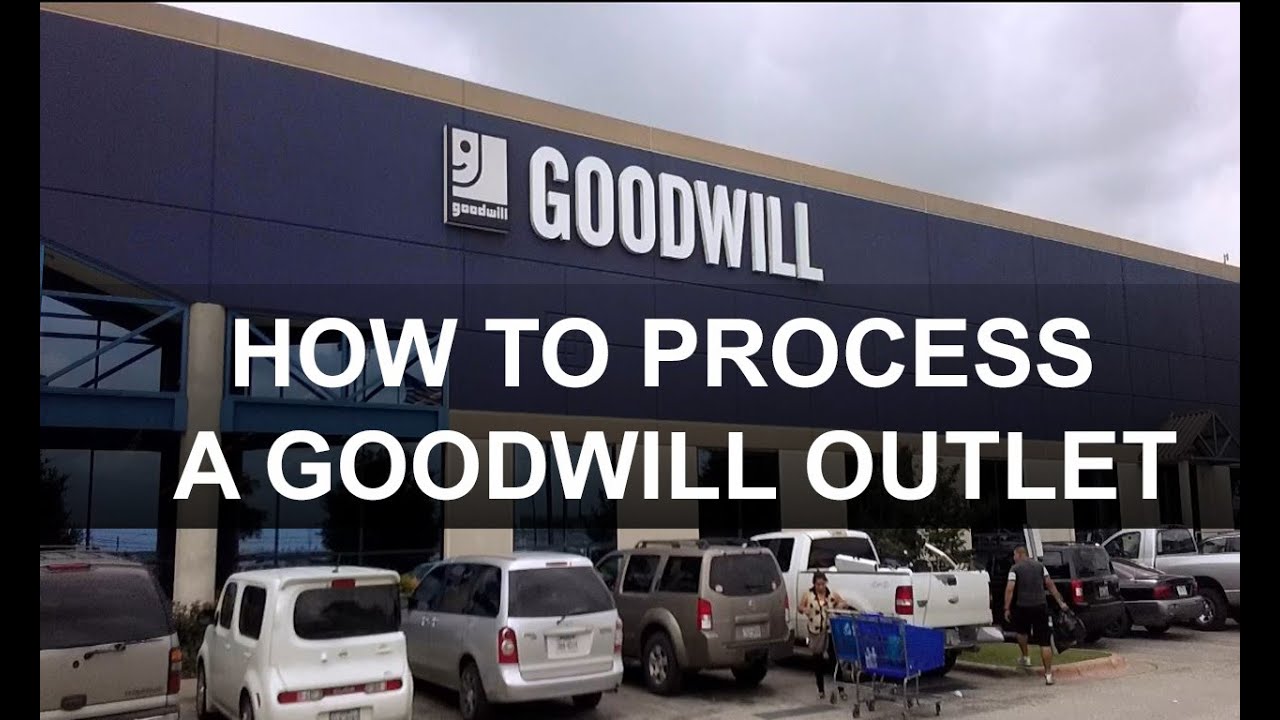 First Person Sourcing: Goodwill Outlet | How to Process a Weigh and Pay Store