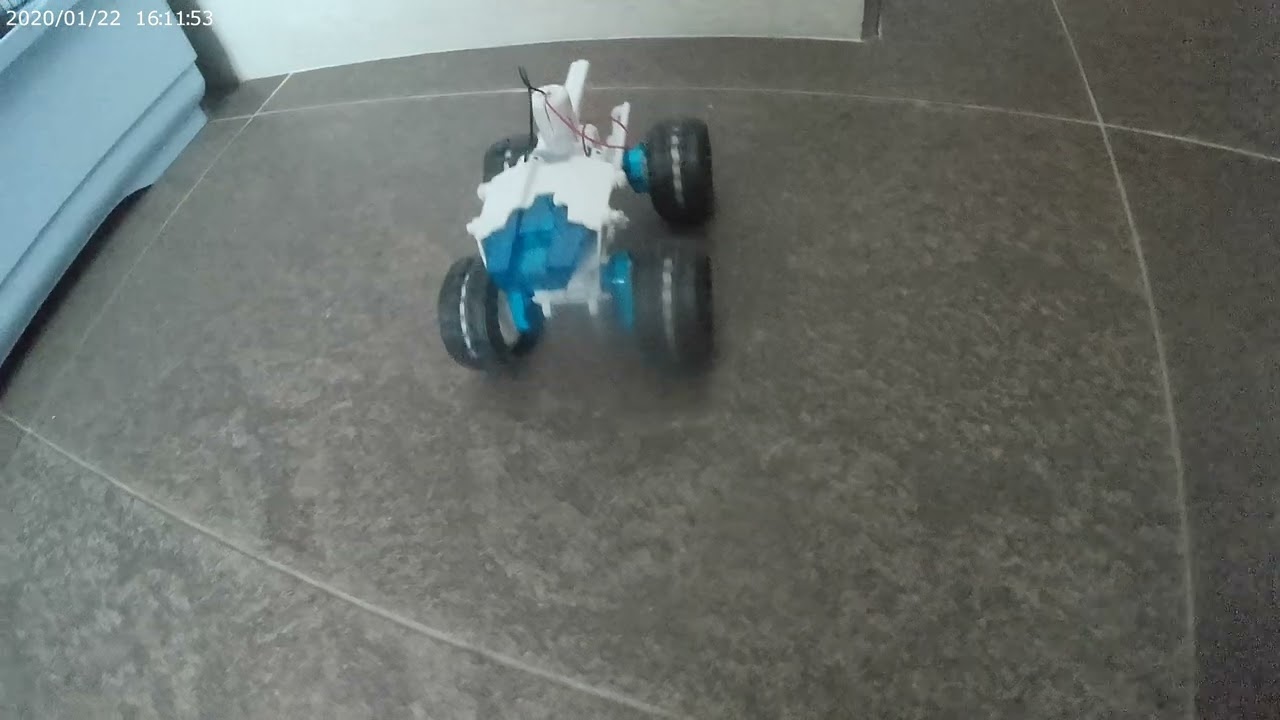 auto alimentata solo da acqua, sale e metano.