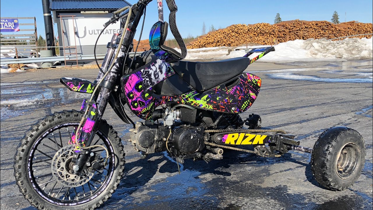 Minicrossi drifti setillä rakennus ja teippaus