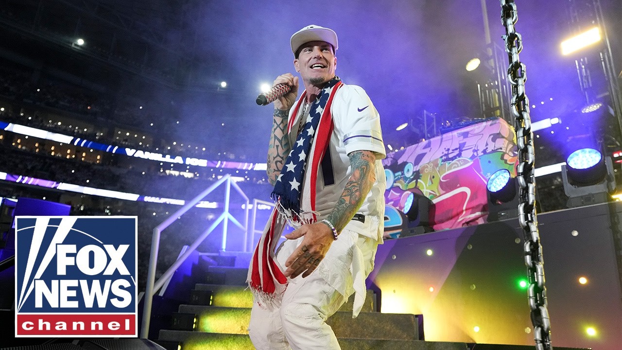 Vanilla Ice критикует артистов, бойкотирующих мероприятия в честь 250-летия Америки