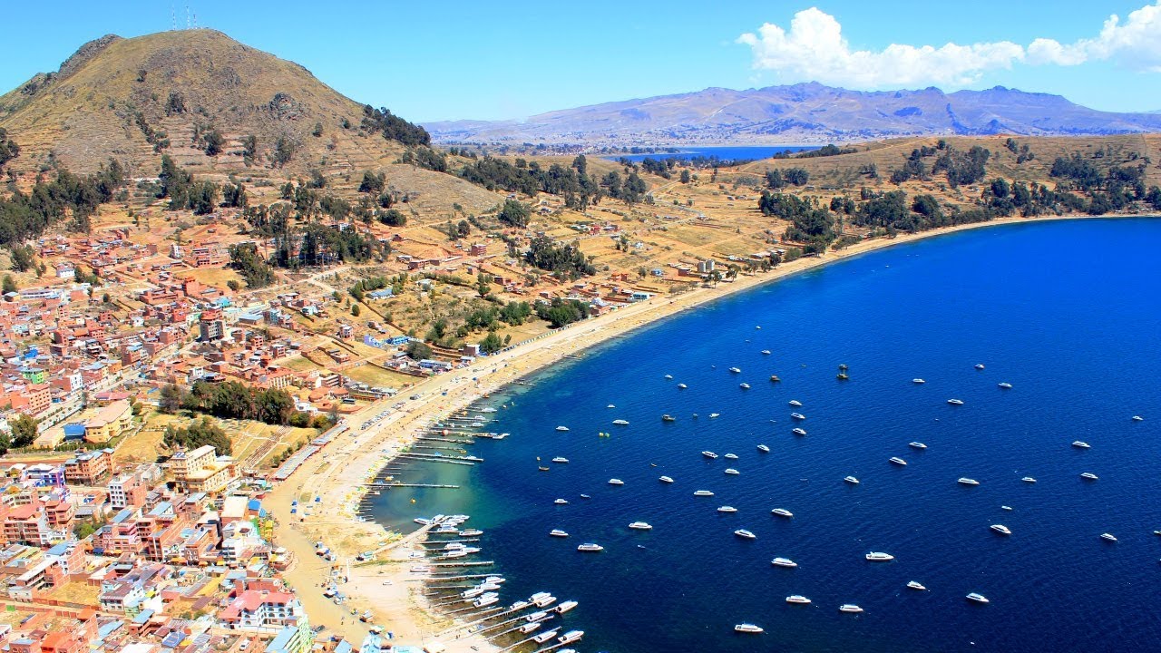 Copacabana  Bolivia, una ciudad de paso en el Titicaca