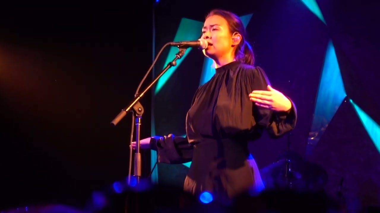 Mitski - Washing Machine Heart (Elsewhere, Brooklyn, NYC 8/18/18)