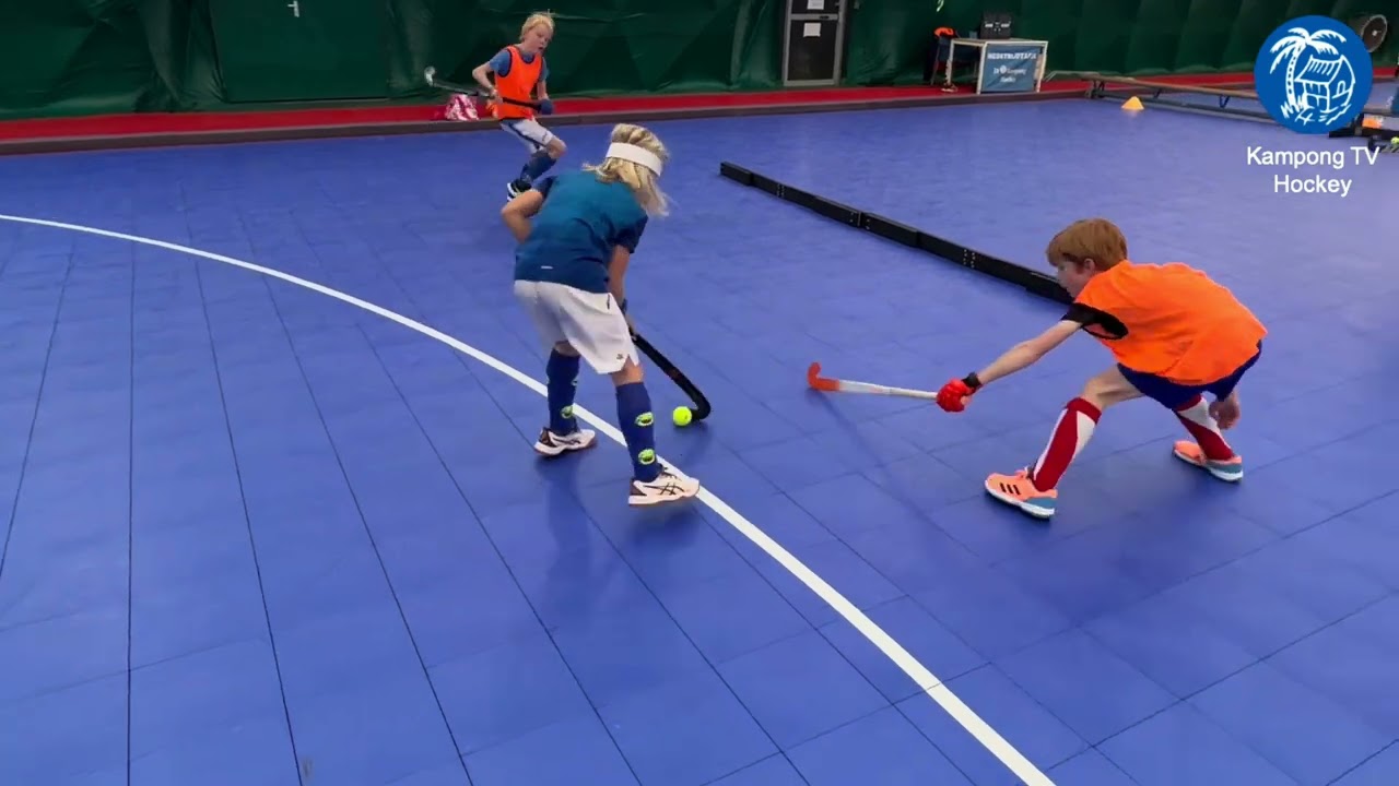 SKILLZ Hockeysupport - duel 2v1 (vision aan de bal)